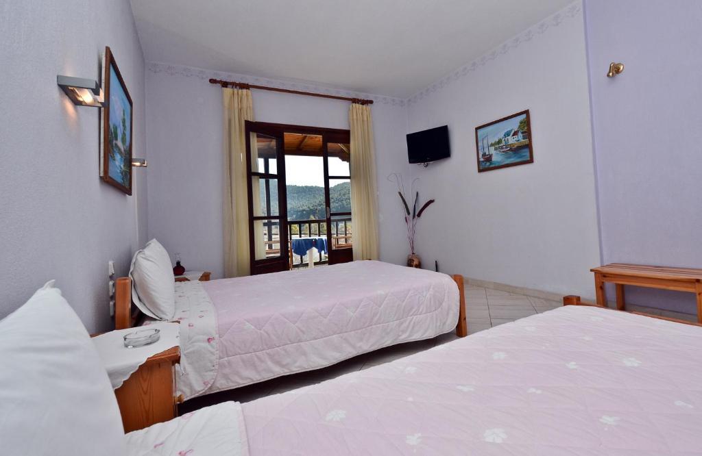 Aris Junior Studio & Apartments นิโอไกลมา ภายนอก รูปภาพ